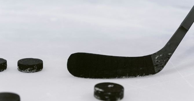 Optimizing On-Ice Performance: Chiropractic Care for Hockey Players image